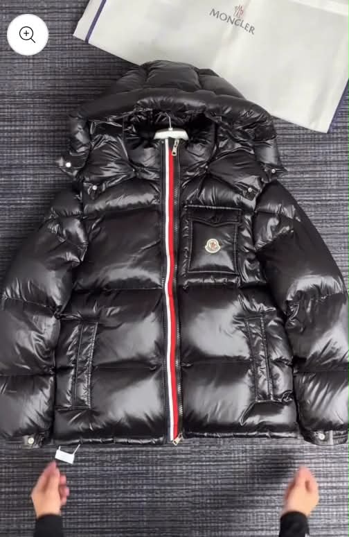 Moncler Montbelier Puffer Kabát Black